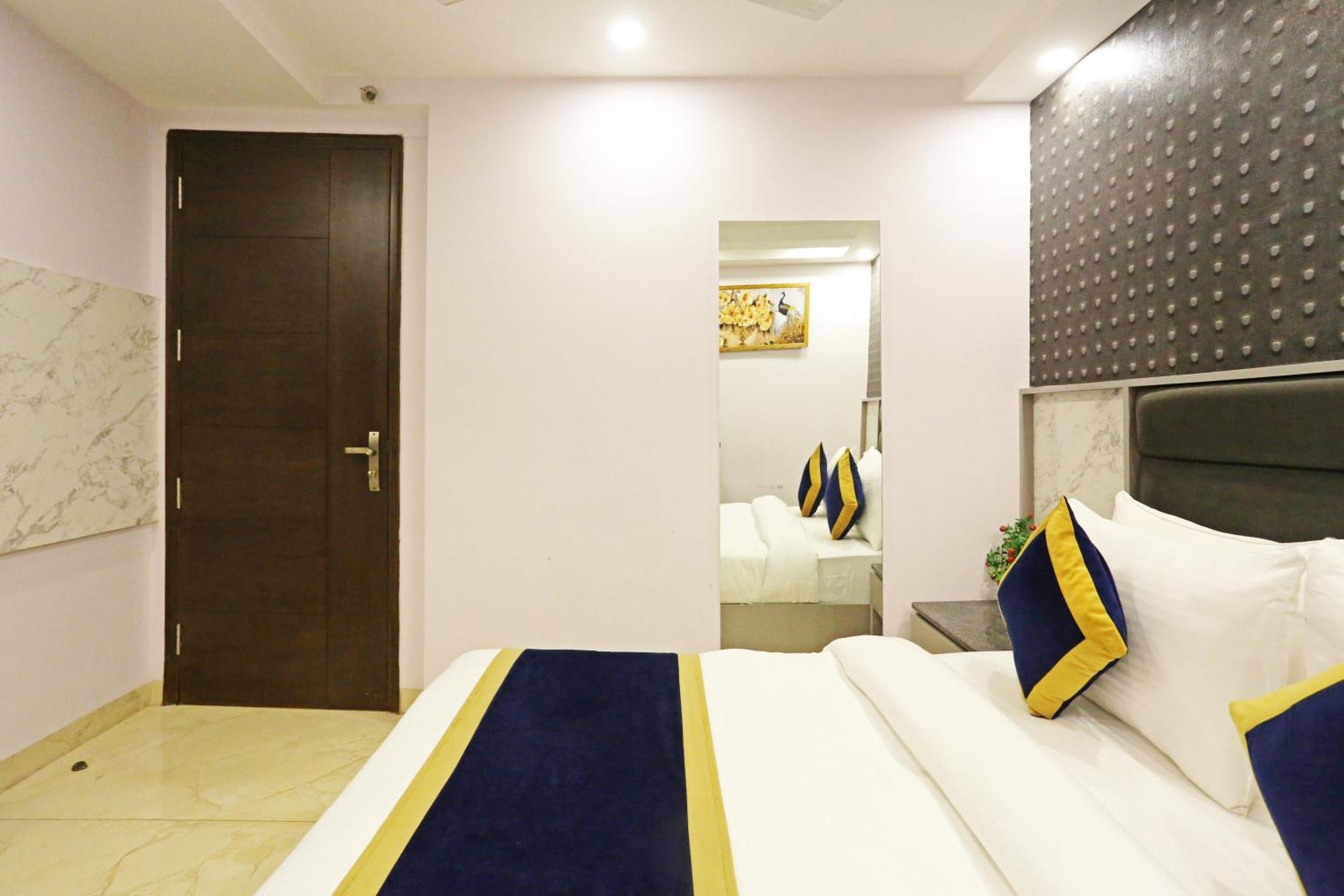 Hotel Mayfair Just A Minute Away From New Delhi Railway Station And Connaught Place Exterior foto